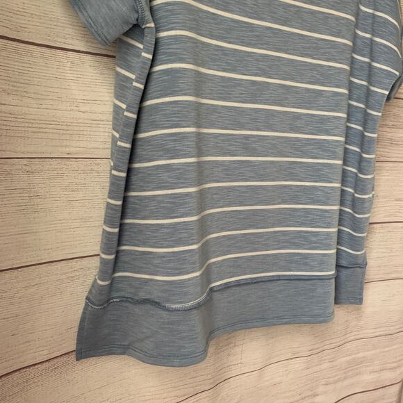 First Love by Lovelyn Blue and White Striped Shirt Short Sleeve Size Medium - Picture 14 of 15